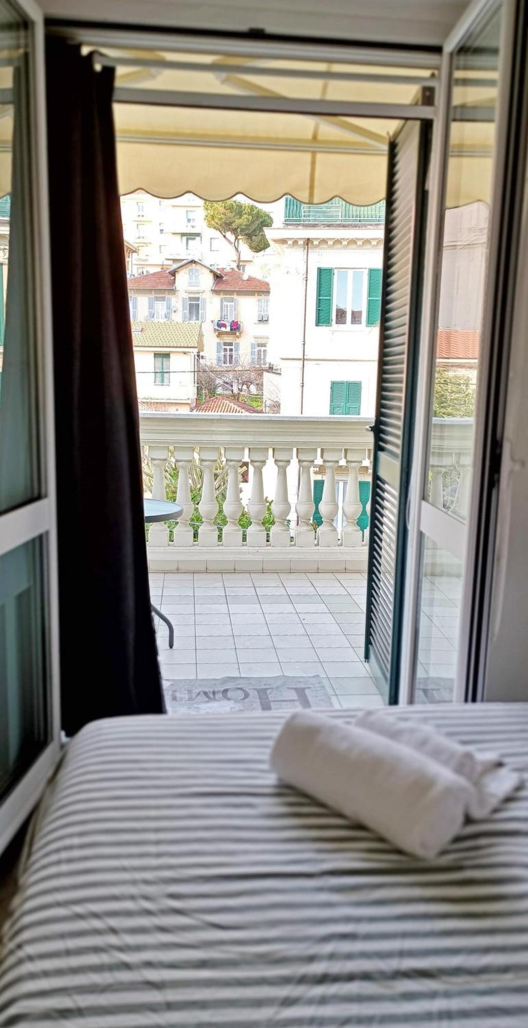 Carlo'S Lf2.17-Sanremo Centro-La Maison Del Corso- Exteriér fotografie